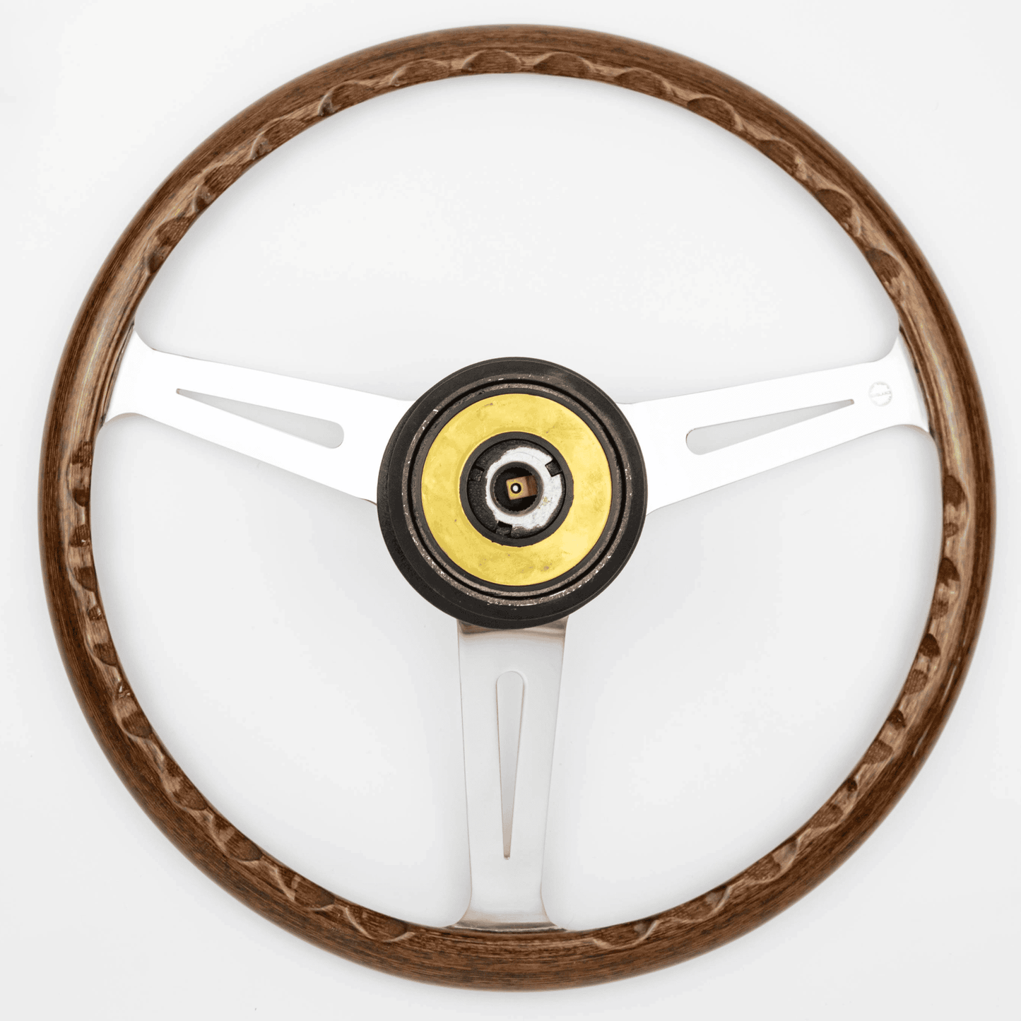 Rear view of 15-inch Les Leston Monte Carlo steering wheel fitted with Momo boss showing mounting and spoke detail
