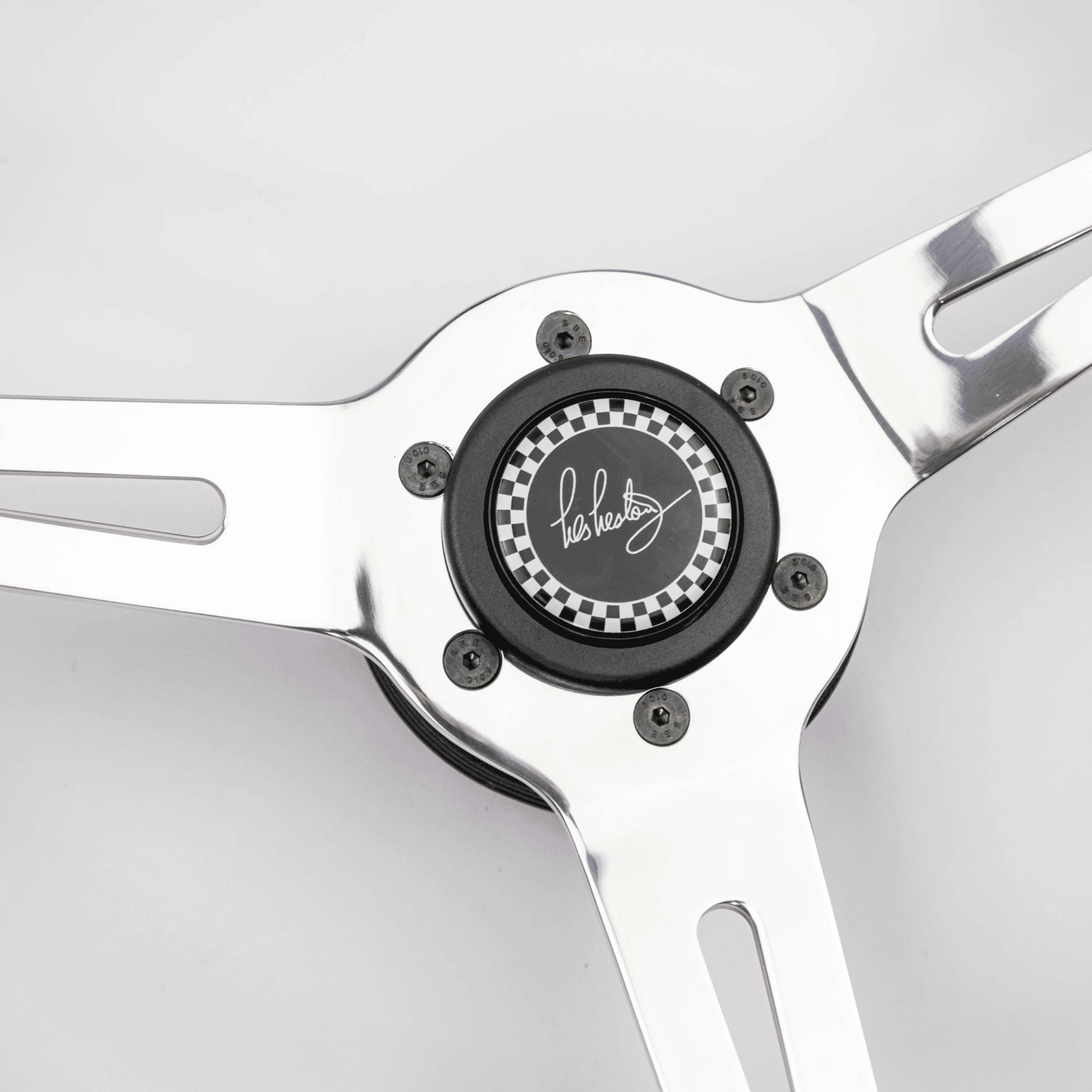 Les Leston horn button fitted to Monte Carlo steering wheel showing centre horn detail