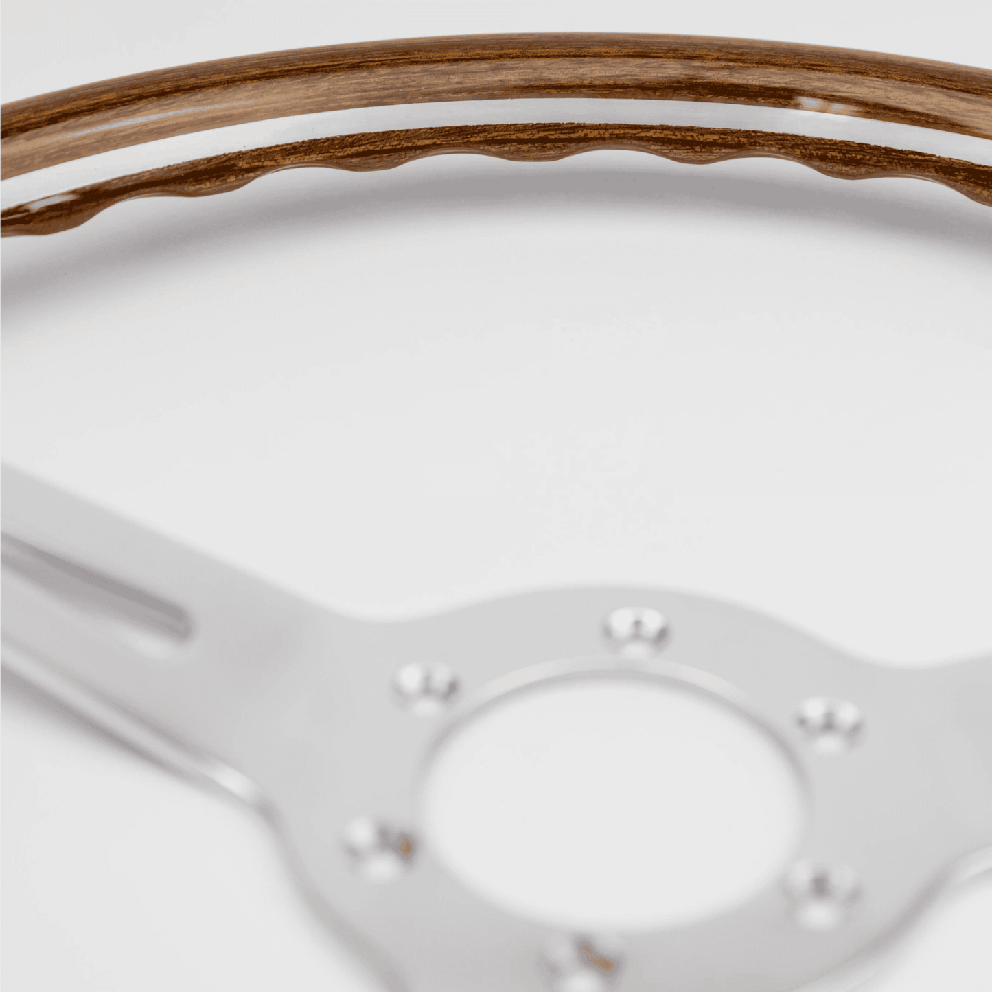 Alternate view of finger slot detailing on 15-inch Les Leston Monte Carlo steering wheel